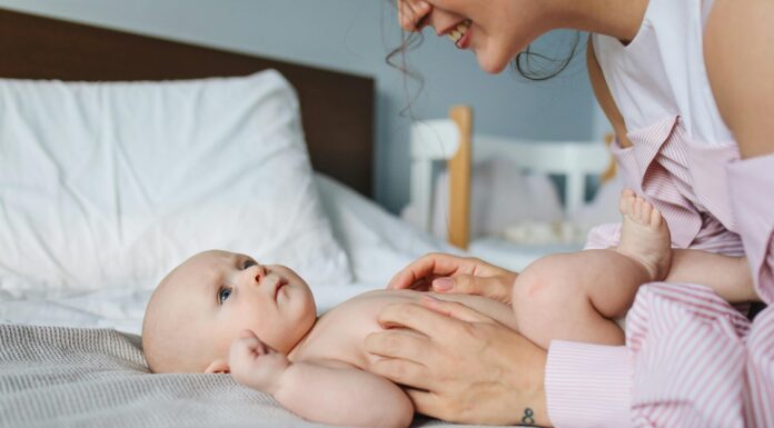 Bőrápolási rutin kisbabáknak: egyszerű és kíméletes megoldások